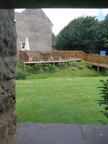 Double Cottage