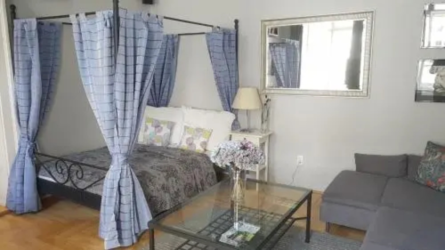 BMG Apartment