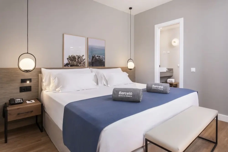 Deluxe Junior Suite with balcony