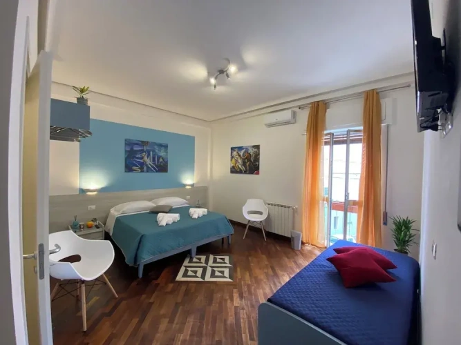 Standard Triple room