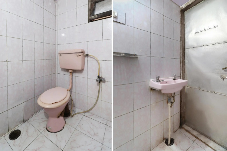 SPOT ON 67048 Hotel Raj Palace