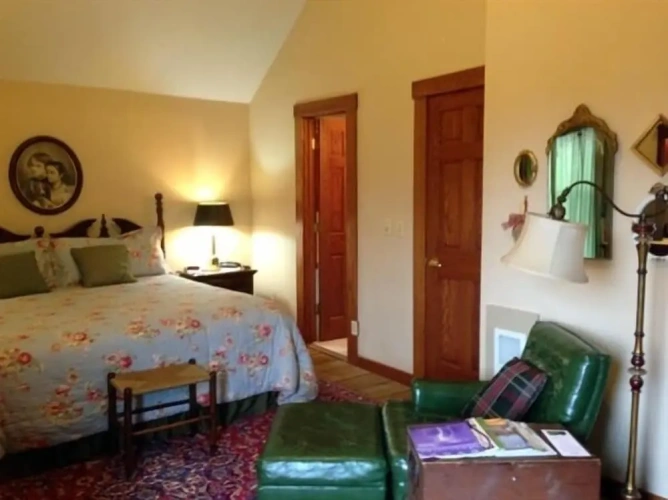 Standard room with balcony