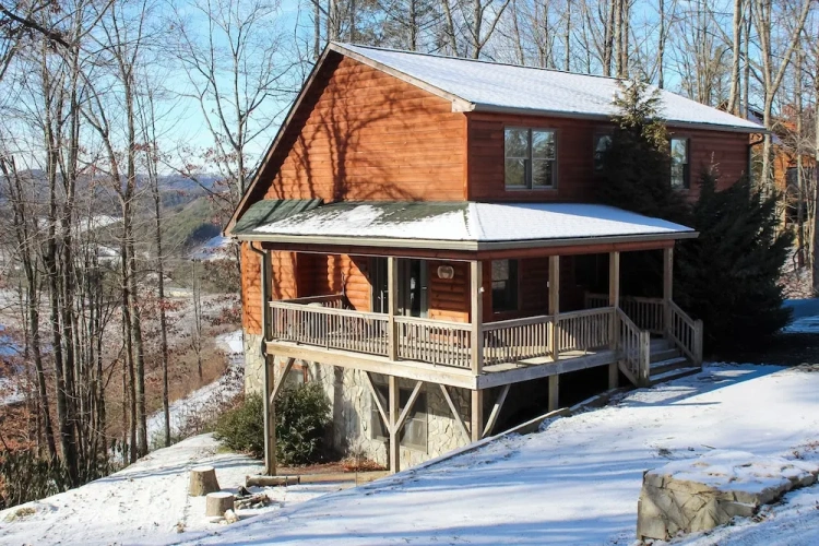 4 Bedrooms Cottage