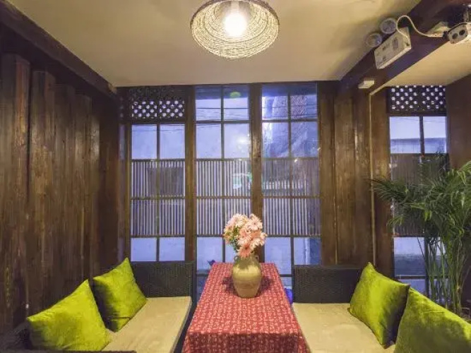 GuanGuanJuJiu Inn
