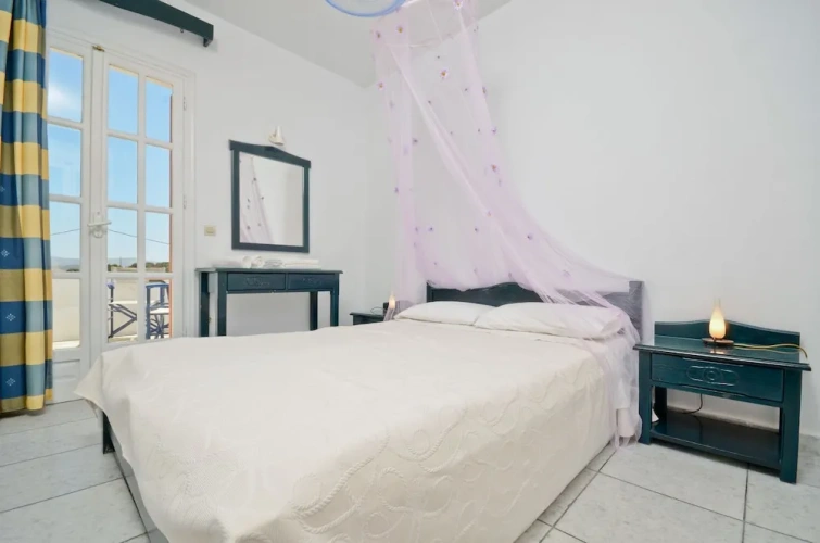 1 Bedroom Apartment with balcony and with sea view