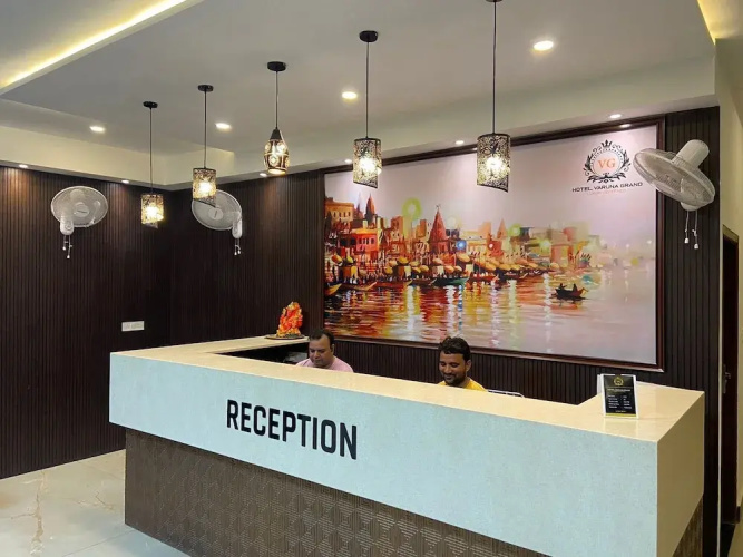 Hotel Varuna Grand