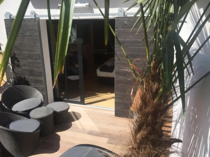 Privilege room