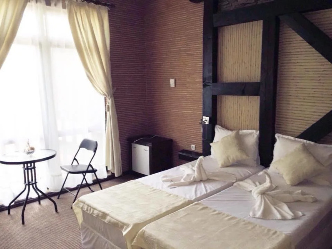 Mountain View Hotel Complex