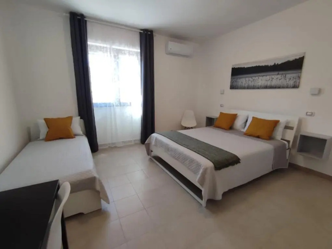 Cristian rooms