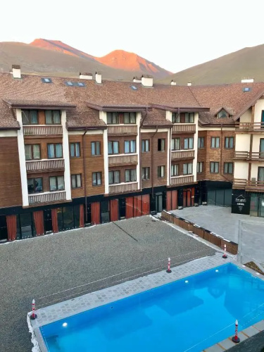 GVC 2-level apt New Gudauri Block-4