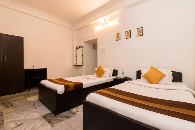 OYO 8362 Guest Accommodation Karunamoyee