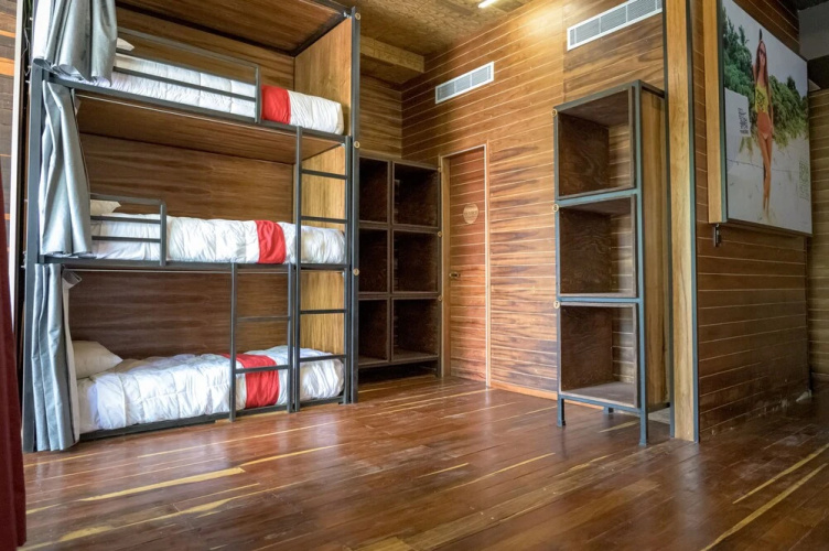 Reina Roja Hostal