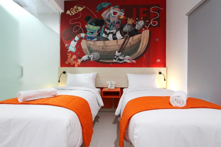 Standard Twin room