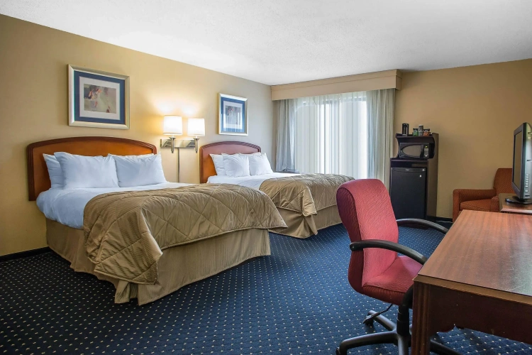 Standard Quadruple room