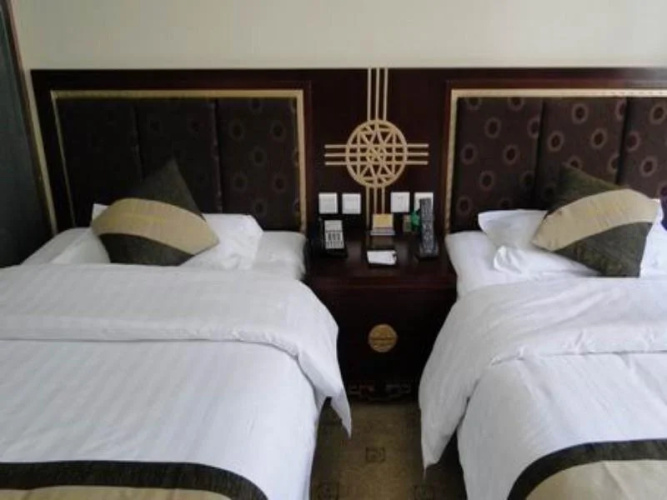 Shangri-la Zhaxidele Hotel