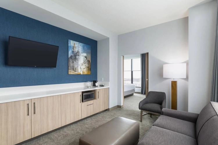 1 Bedroom Double Suite