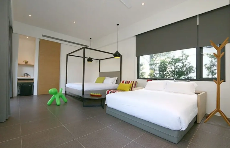 Standard Quadruple room
