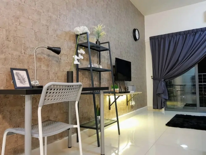 2 Bedrooms Apartment