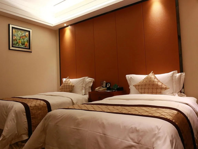 Auspicious Hotel Zuhai