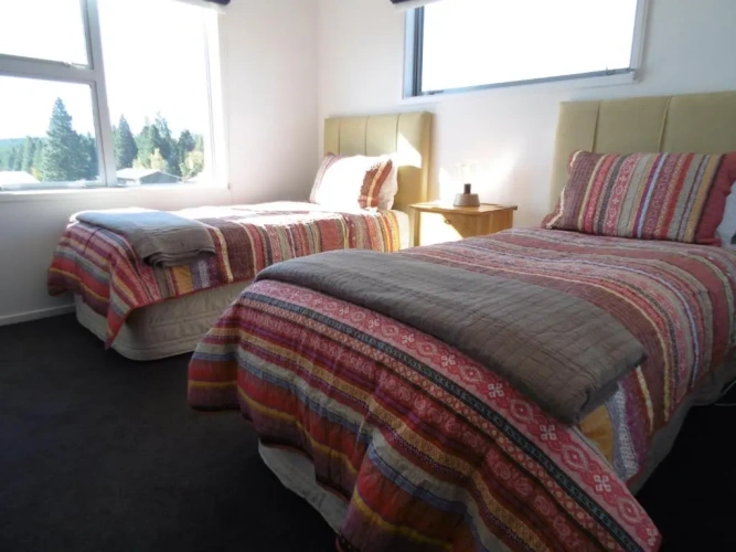 4 Bedrooms Cottage