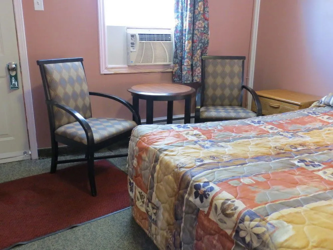 Kings Inn - Orillia