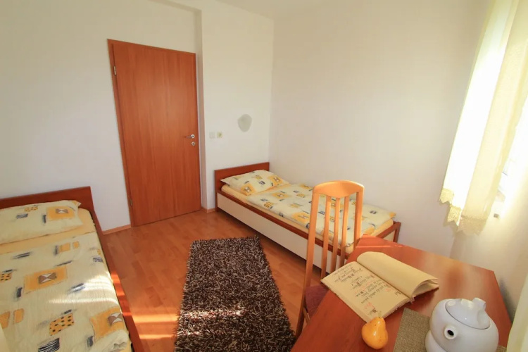 Apartments Pekera 2