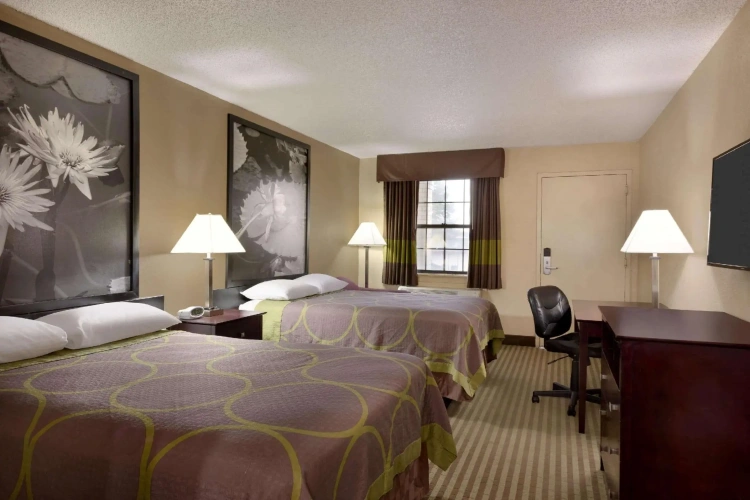 Standard Quadruple room