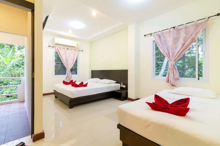 Chom Samui Place