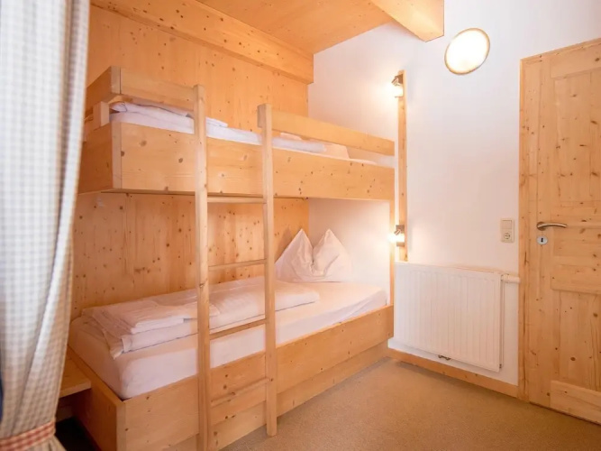 Lovely Chalet With Sauna