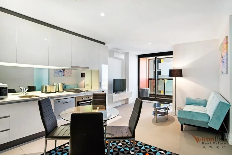 2 Bedrooms Deluxe Quadruple Apartment
