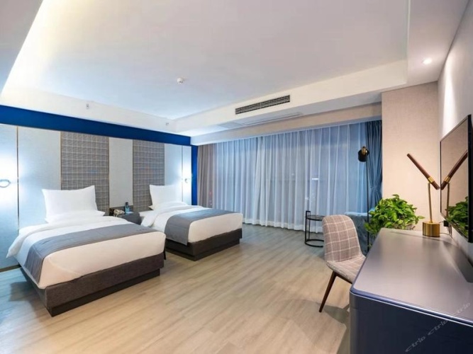 Deluxe Family room