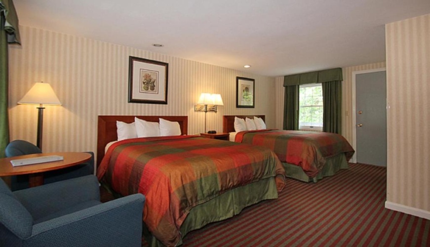 Deluxe Quadruple room