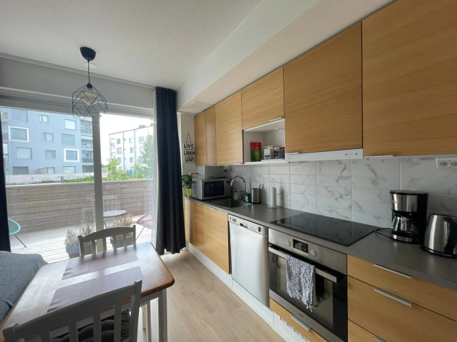 The Seaside Apartment
