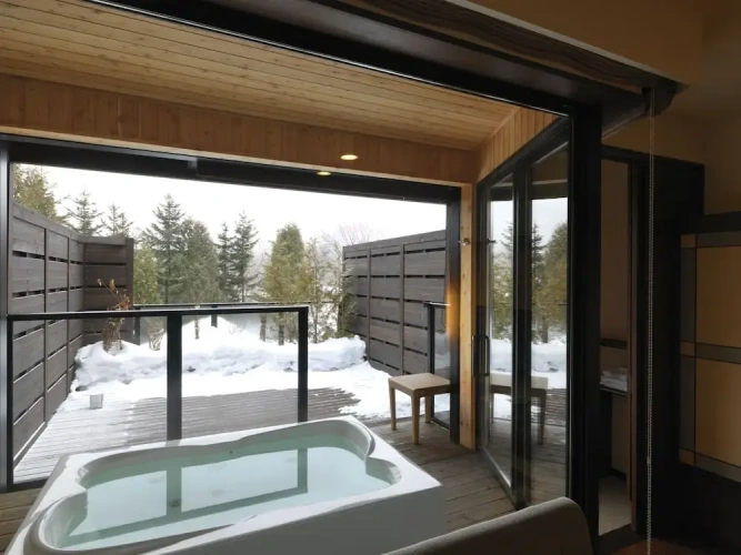 Standard room with balcony