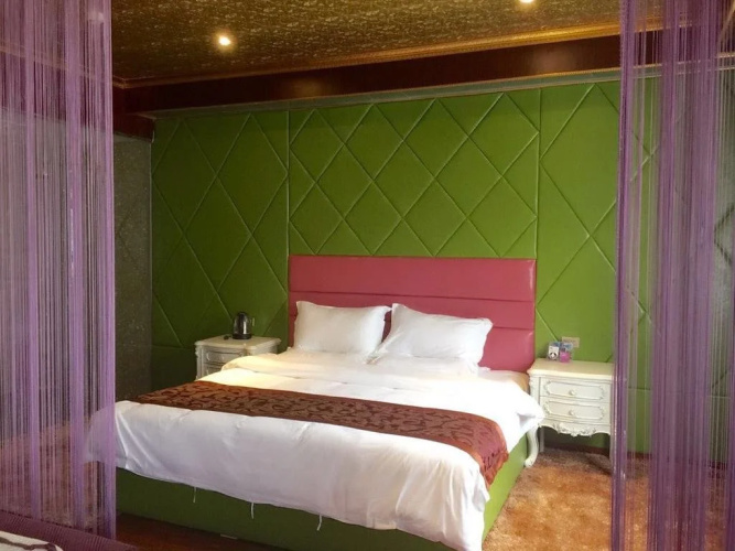 Jinbaoli Business Hotel