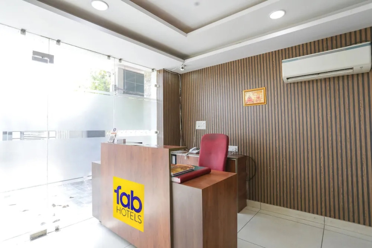 FabHotel Star Corporate Suite I