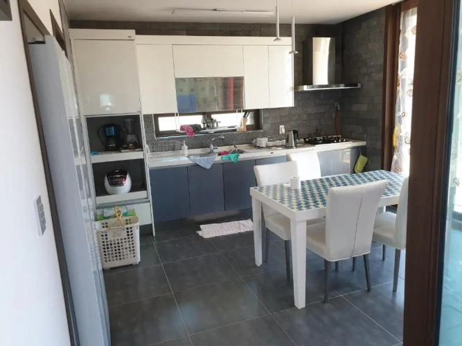 3 Bedrooms Cottage