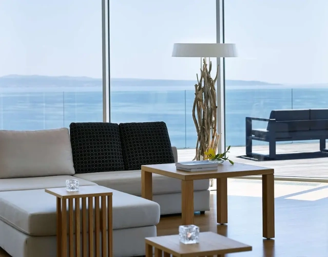 Penthouse Suite with balcony and with sea view