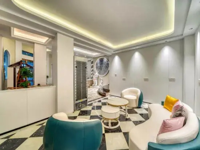 Taizhou Yunshangfenglin Hotel