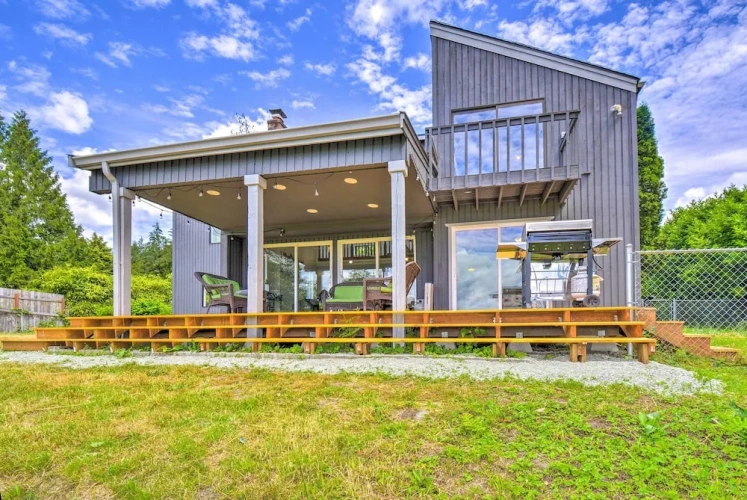 3 Bedrooms Cottage