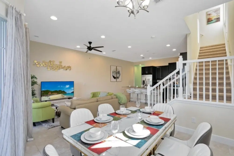 5 Bedrooms Standard room