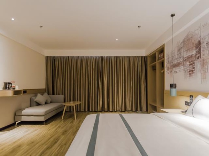 Standard Family room