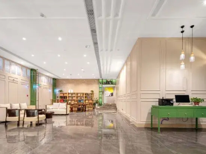 Lanjing Hotel