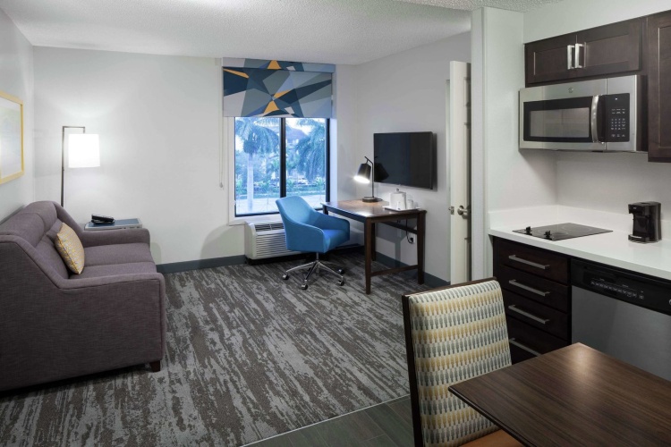 Hampton Inn & Suites Miami-Doral/Dolphin Mall photo 28