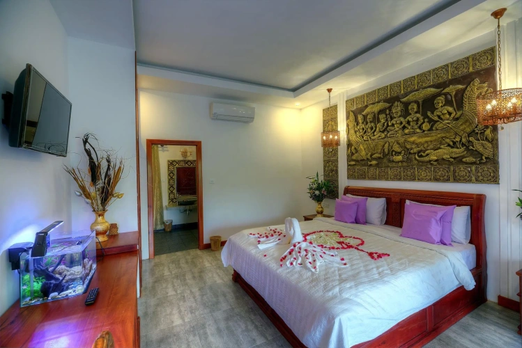 Suite with balcony