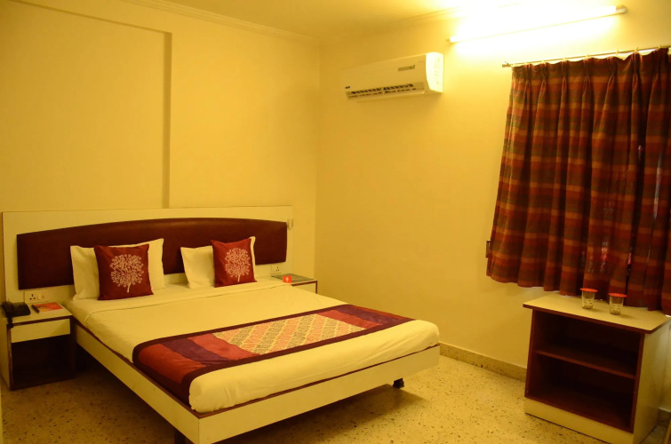 OYO 4104 Surya Villa