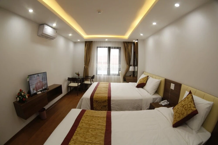 Standard Quadruple Family room