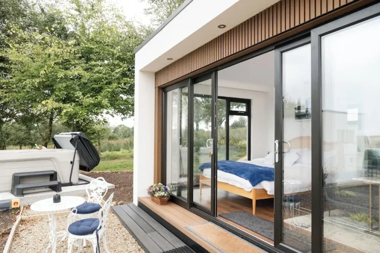 Luxury Double room with lake view
