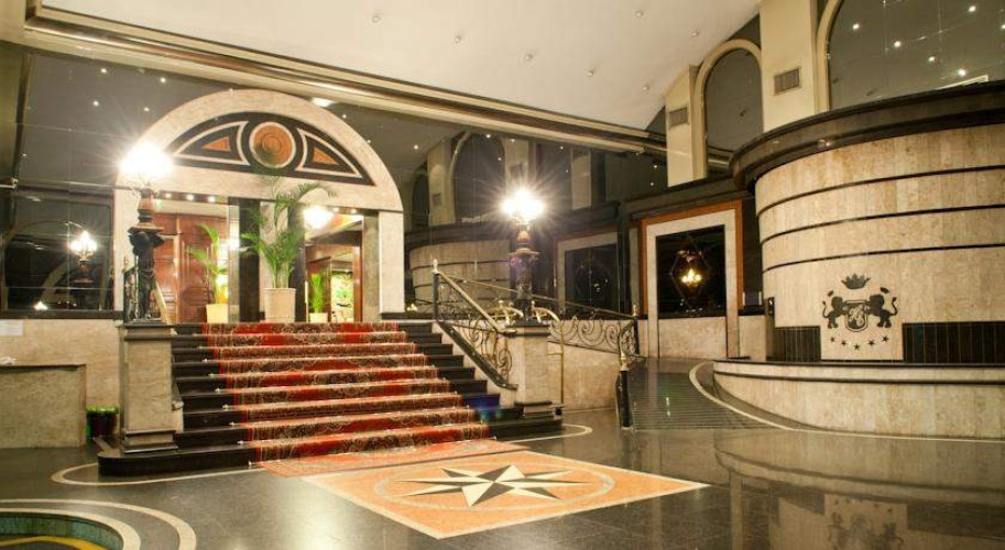 Hotel Excelsior Inn