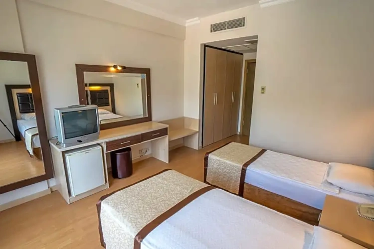 Budget room